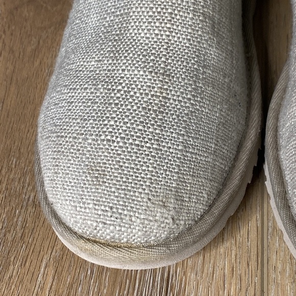 UGG Boots Heirloom Lace Up Boots size 7 - Picture 7 of 14